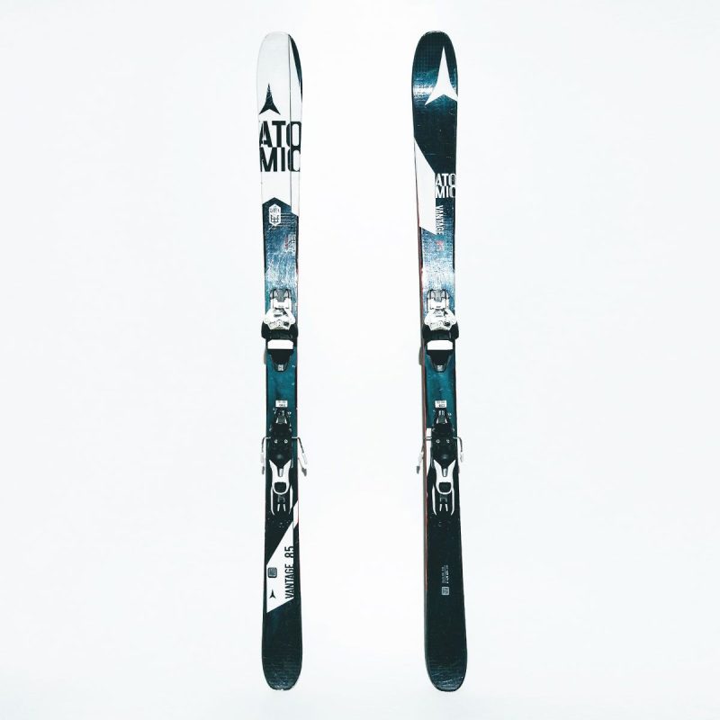 schiuri-atomic-vantage-85-carbon-1