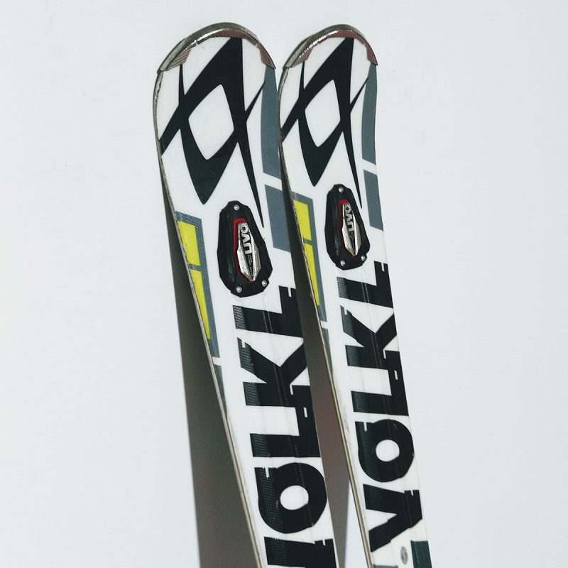 schiuri-volkl-racetiger-sc-uvo-2-2 schiuri-volkl-racetiger-sc-uvo-2-2