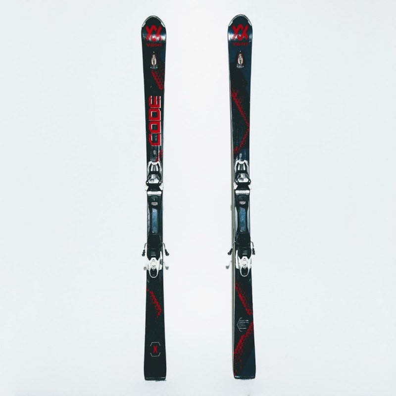schiuri-volkl-uvo-code-x-1 schiuri-volkl-uvo-code-x-1