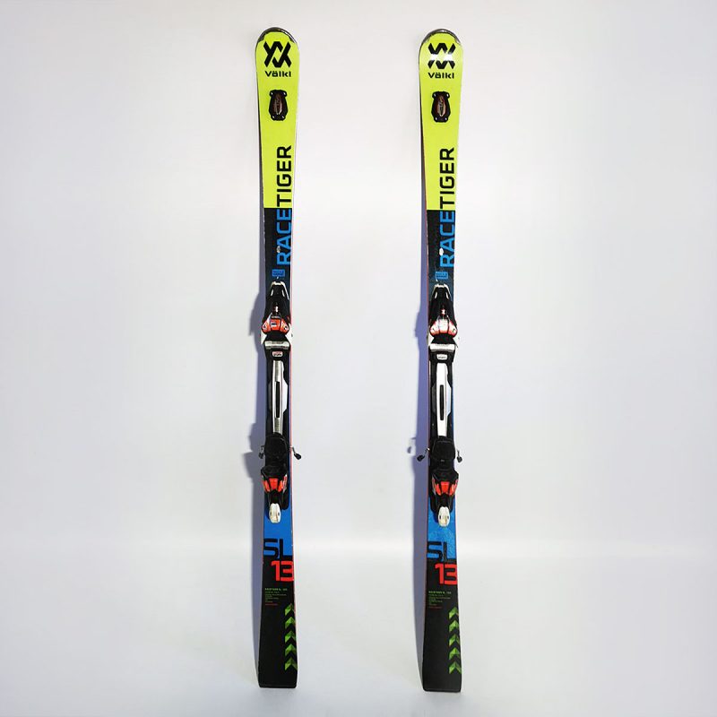volkl-racetiger-sl-uvo-2301 volkl-racetiger-sl-uvo-2301