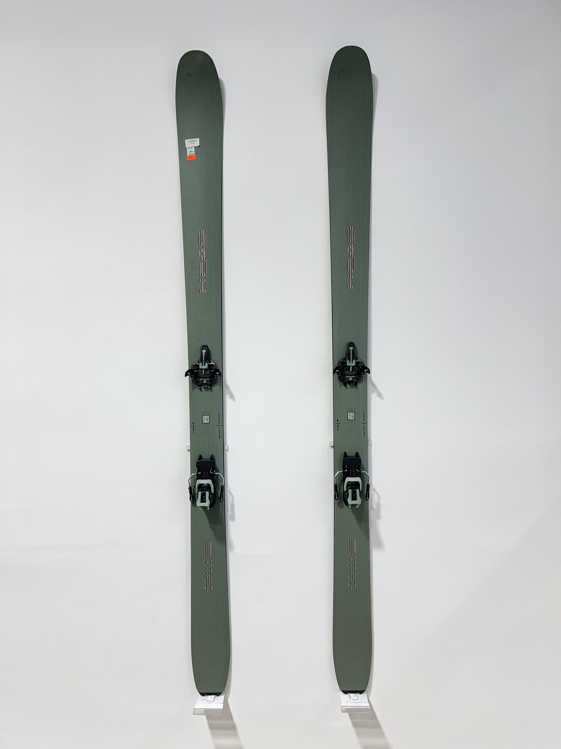 Schiuri Head Krux 99 + Legături Marker Cruise 12 + Piei Foca