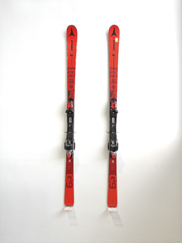 Schiuri Atomic Redster G9 Servotech
